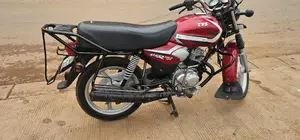 TVS HLX 125 2024 Red
