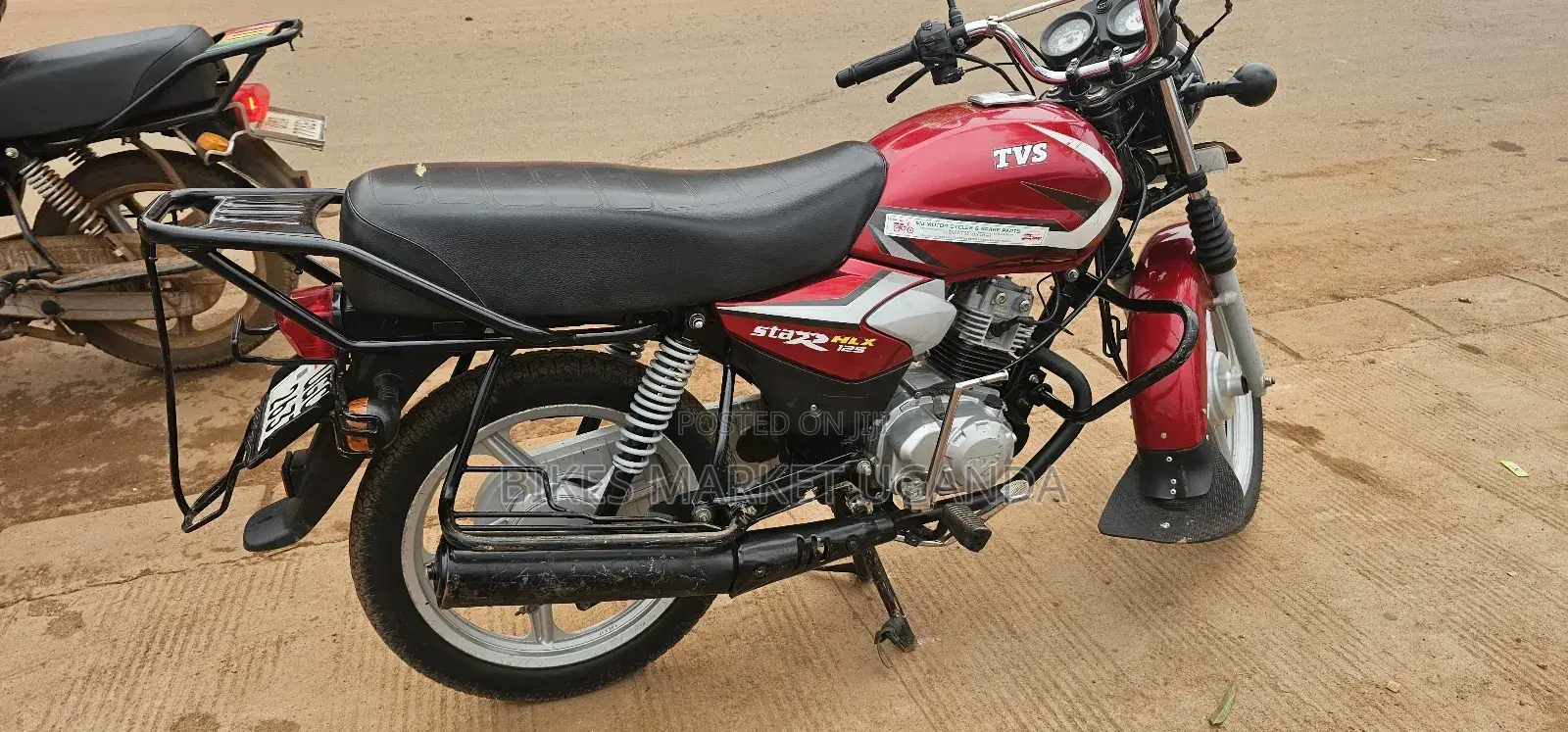 TVS HLX 125 2024 Red