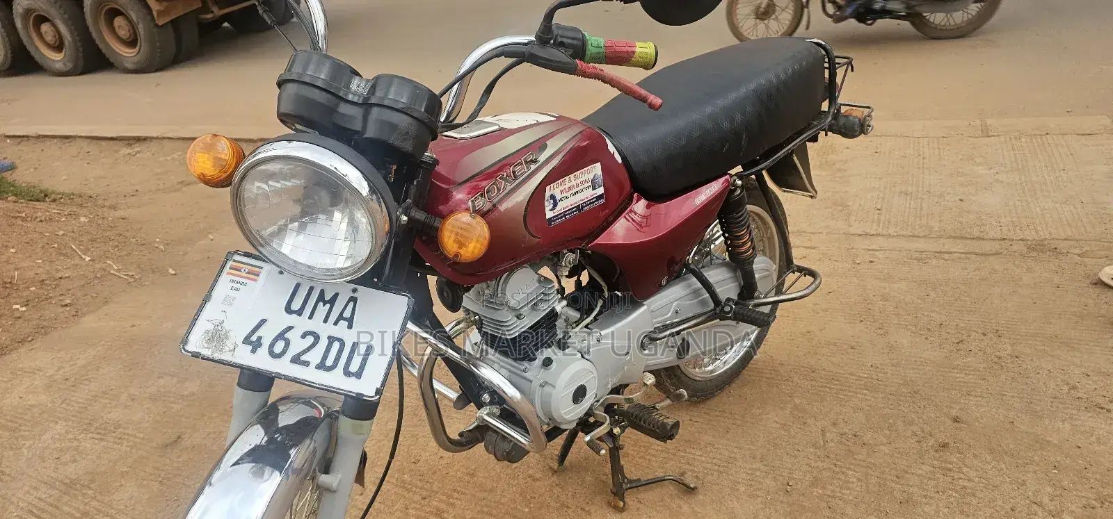 Bajaj Boxer 2025 Red