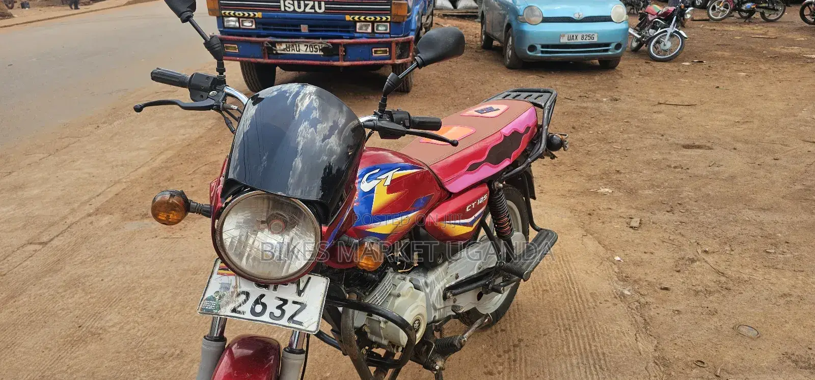 Bajaj CT 125X 2023 Red