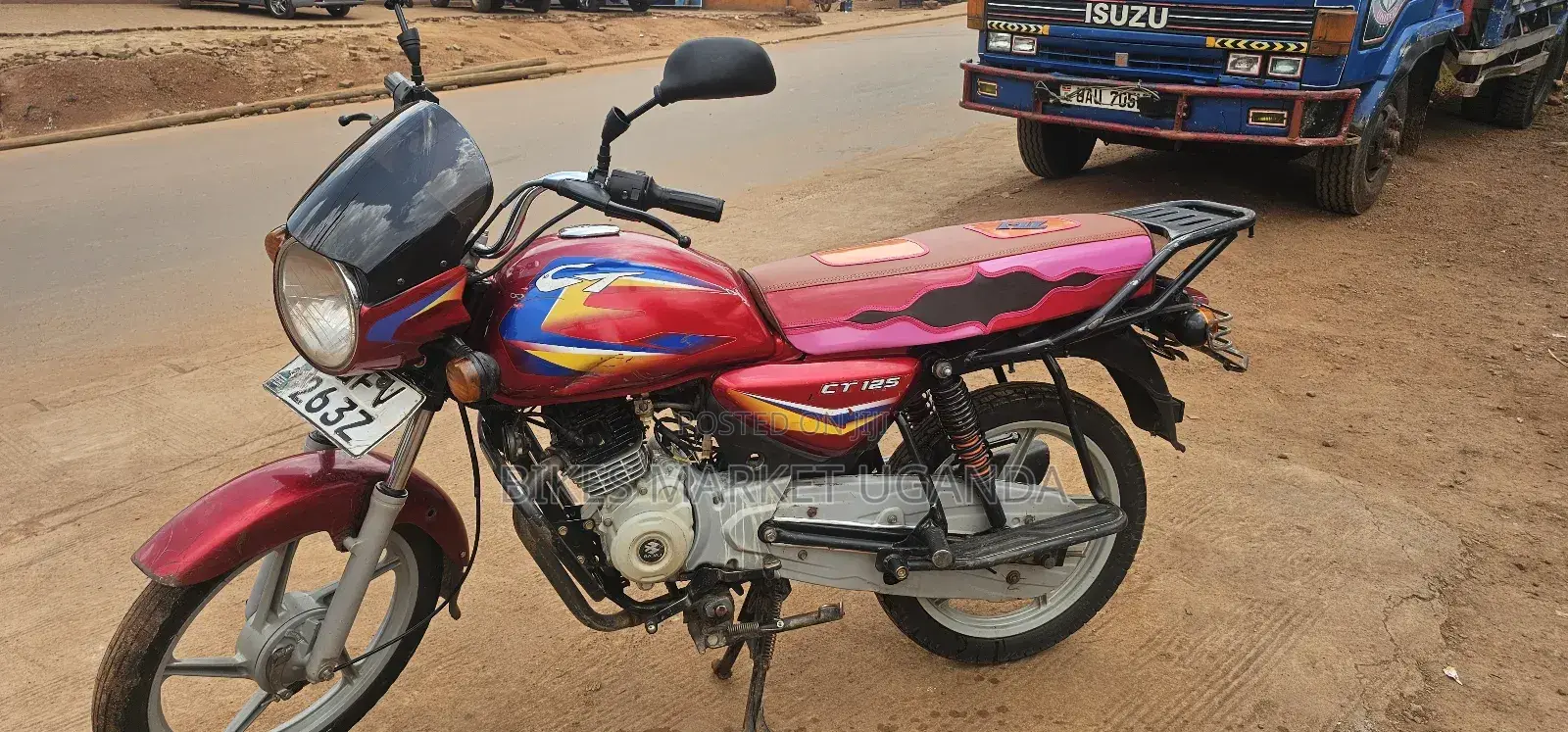 Bajaj CT 125X 2023 Red