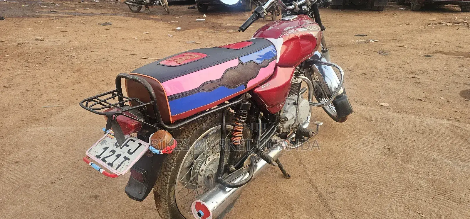 Bajaj Boxer 2022 Red