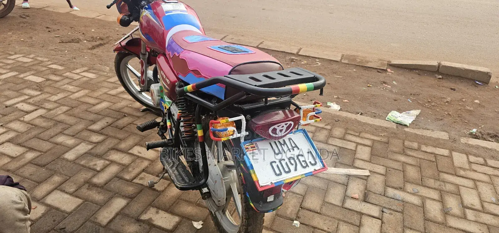 Bajaj CT 125X 2024 Red