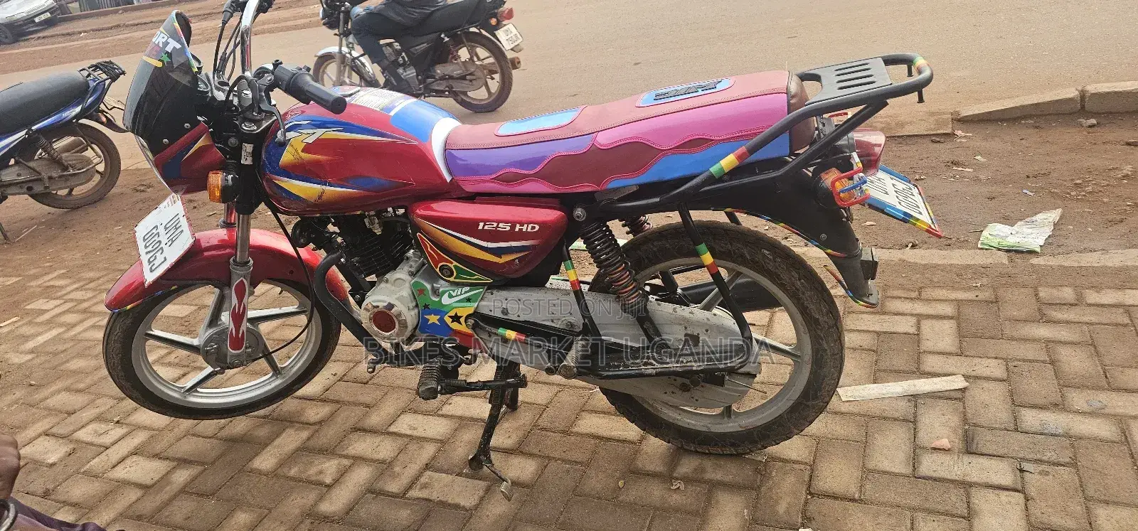 Bajaj CT 125X 2024 Red