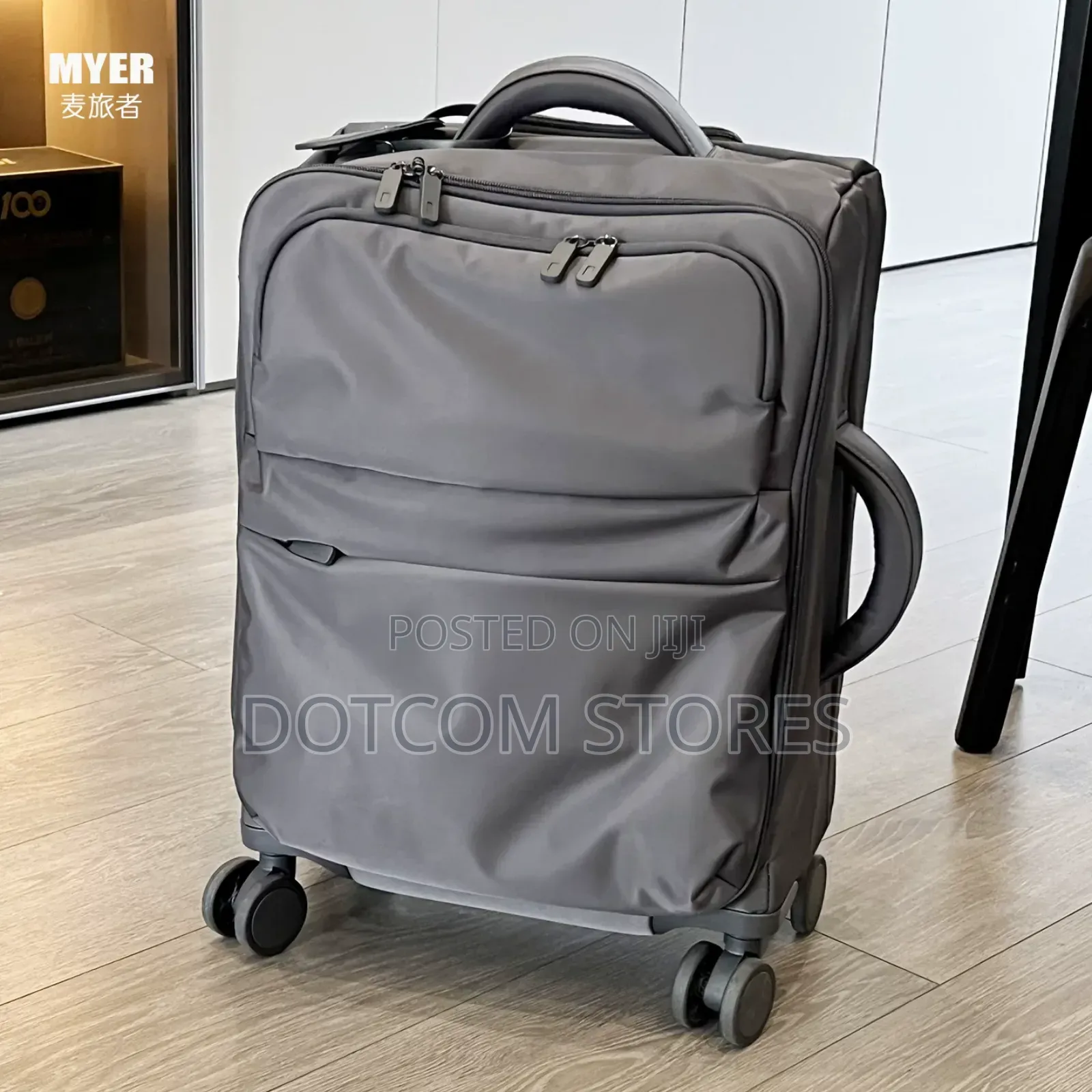 Nere Scape 3-Piece Luggage Set.