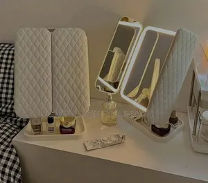 Tri-Fold Led Makeup Mirror.