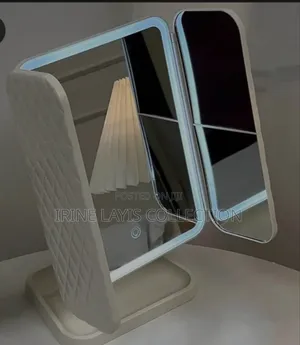 Tri-Fold Led Makeup Mirror.