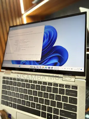 Laptop HP EliteBook x360 1030 G7 16GB Intel Core i5 SSD 512GB