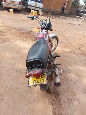 Bajaj Boxer 100 2016 Red