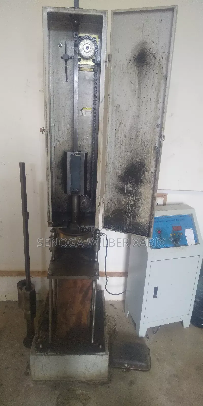 Compression Machine