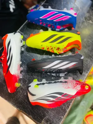 Boots Adidas Predator 85....