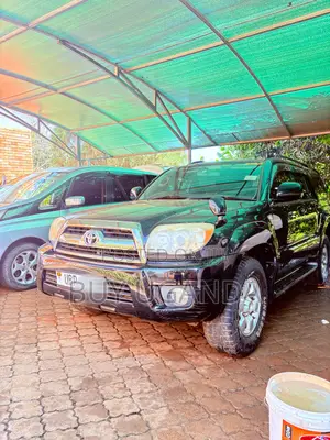 Toyota Hilux Surf 2.7 SSR 2009 Black