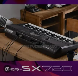 Keyboard PSR S720 Piano