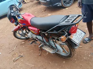 Bajaj Boxer 125 2019 Red