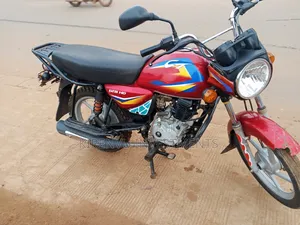 Bajaj Boxer 125 2020 Red