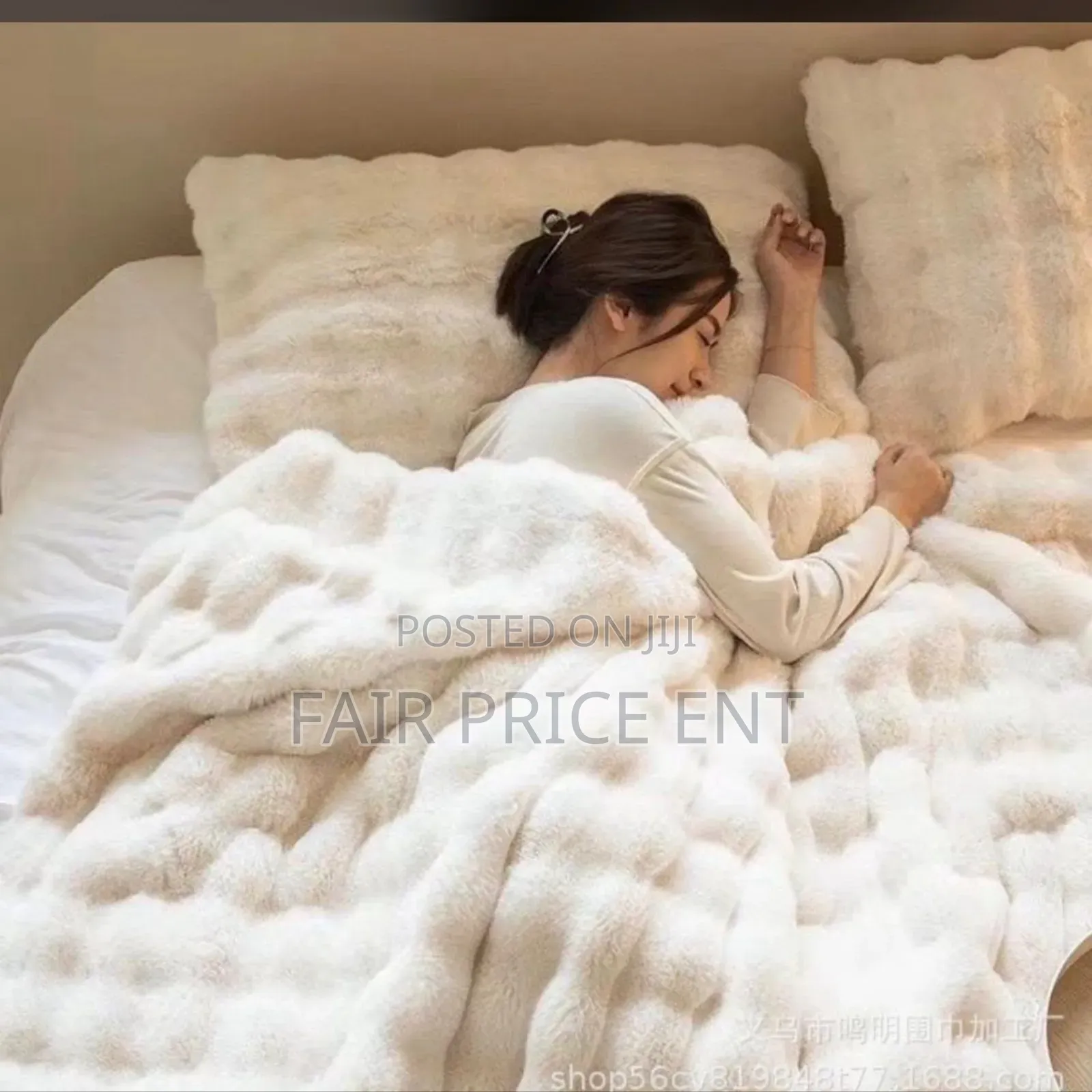 Executive Soft Duvet Set. 6*6 5*6.( White)