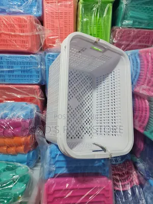 Open Square Plastic Loundary Basket