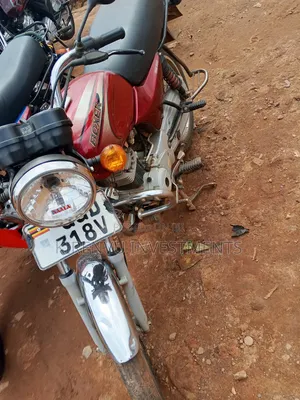 Bajaj Boxer 100 2017 Red