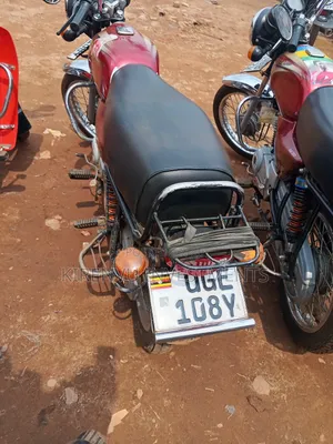 Bajaj Boxer 100 2019 Red
