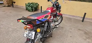 TVS HLX 125 2022 Red