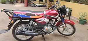 TVS HLX 125 2022 Red