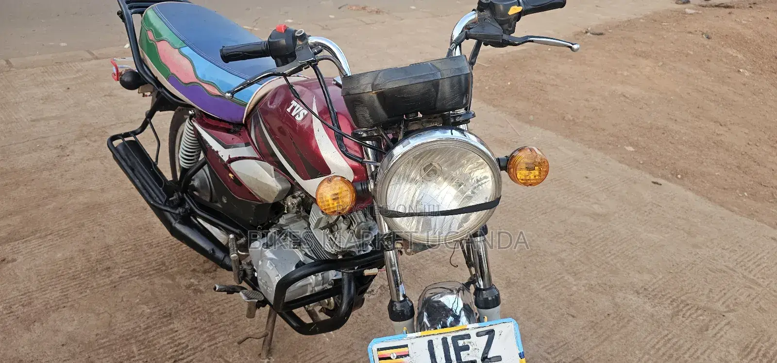 TVS HLX 125 2018 Red