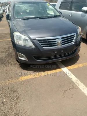 Toyota Premio 2013 Blue