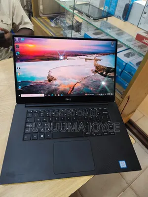 New Laptop Dell Precision 5530 16GB Intel Core i7 SSD 512GB