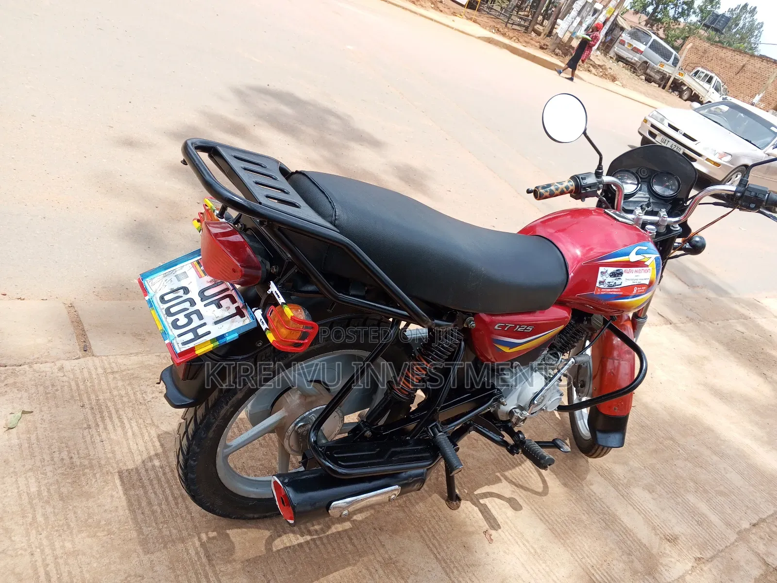 Bajaj Boxer 125 2022 Red