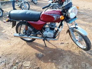 Bajaj Boxer 100 2017 Red