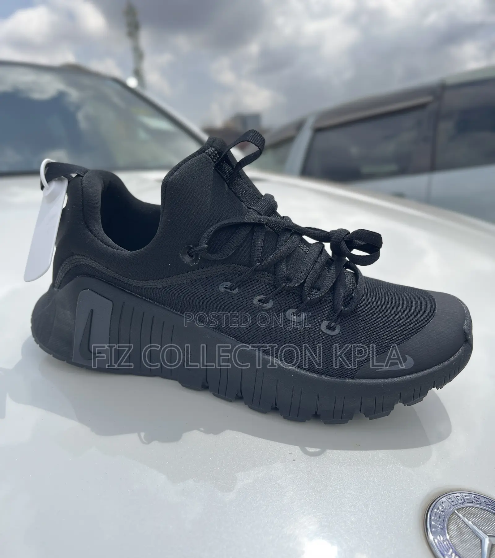 Nike Mitcon