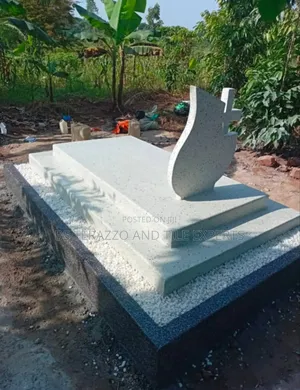 Terrazo Graves 65