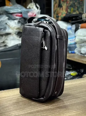 Leather Men's Messenger Bag