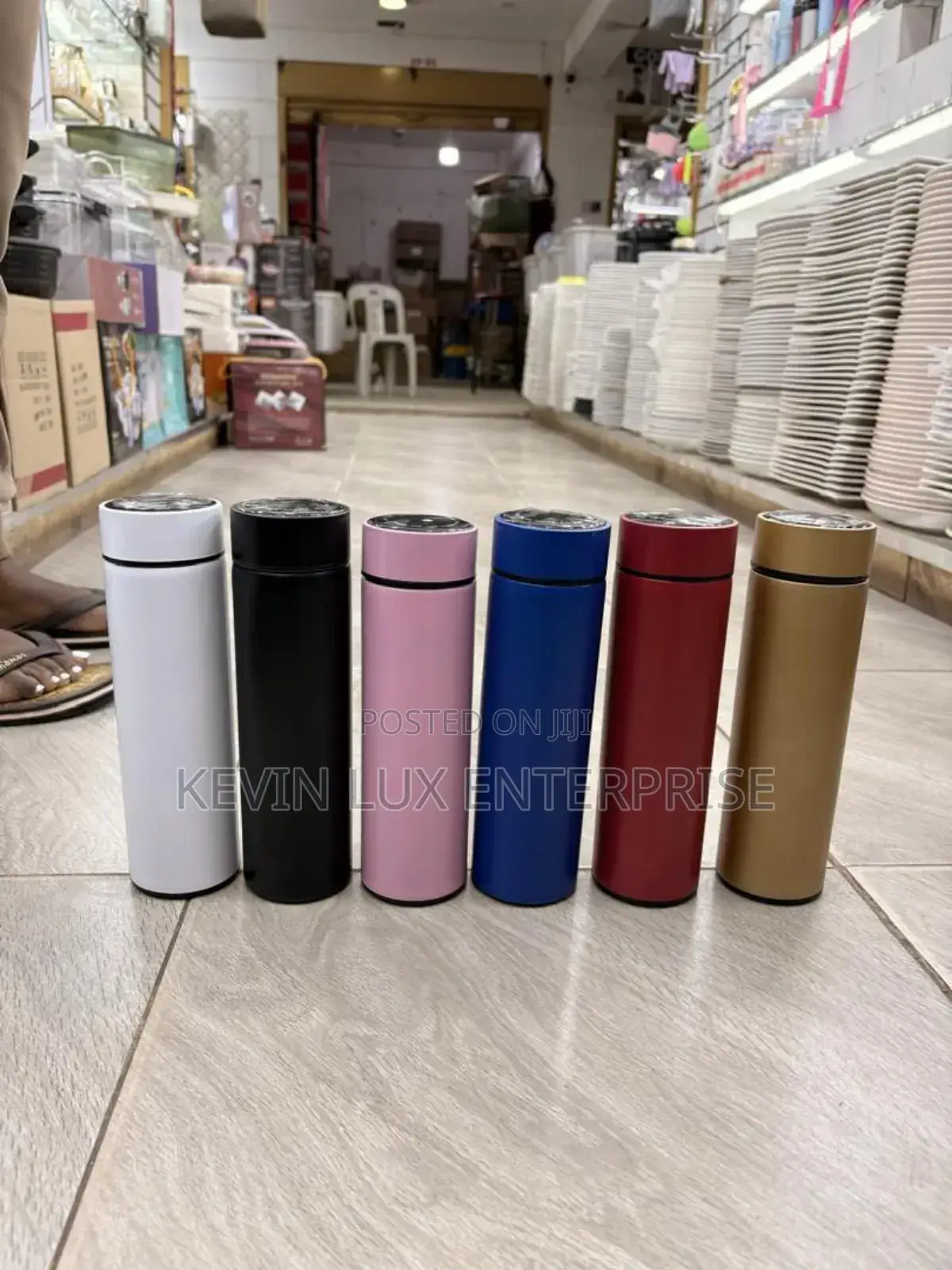 Plain Vacuum Flask Led Temperature