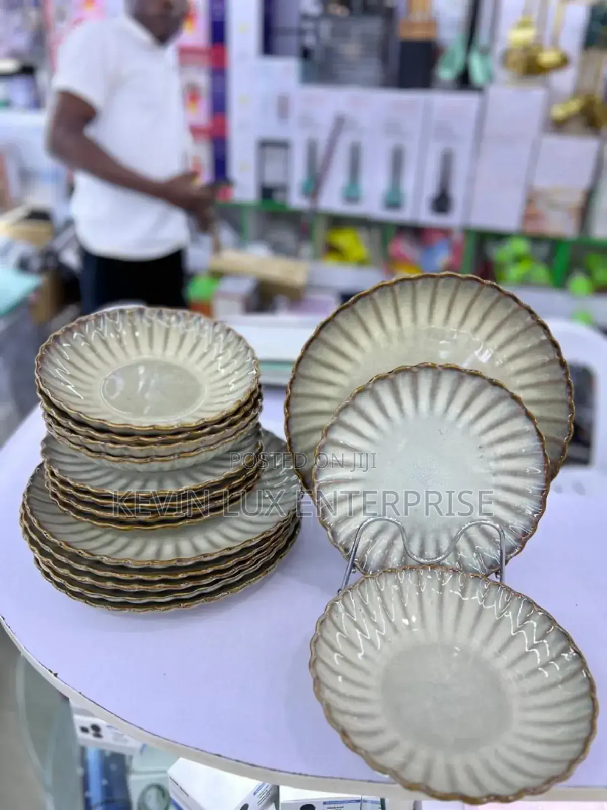 Dinner Set 18 Pieces