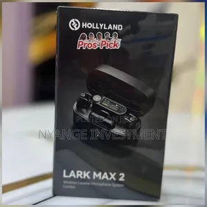 Hollyland Lark Max 2 Wireless Microphones. Microphone