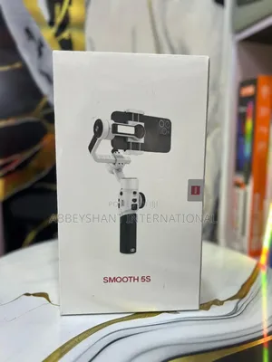 Zhiyun Smooth 5s 3-Axis Smartphone Gimbal Stabilizer.