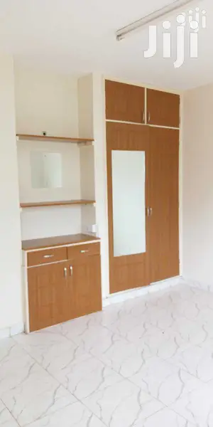 Town House For Rent