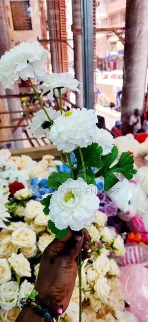 Artificial White Ranunculus Flowers