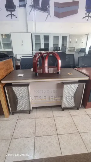 Metric Office Desk