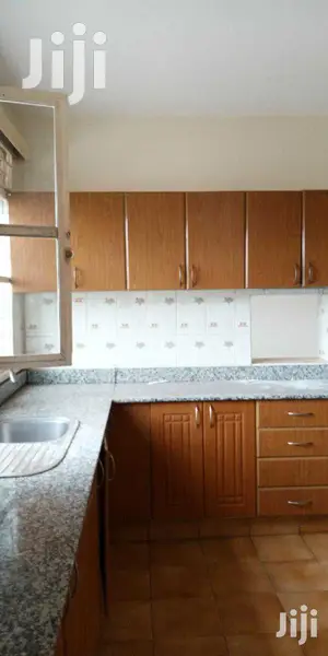 Town House For Rent