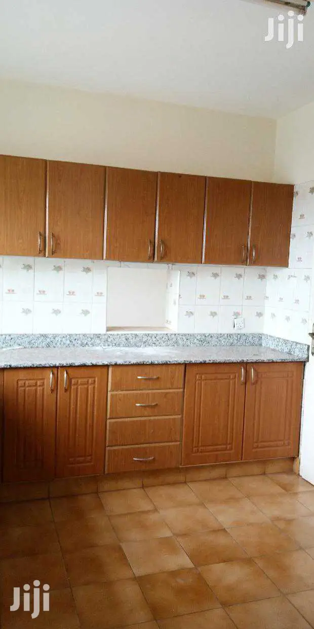 Town House For Rent