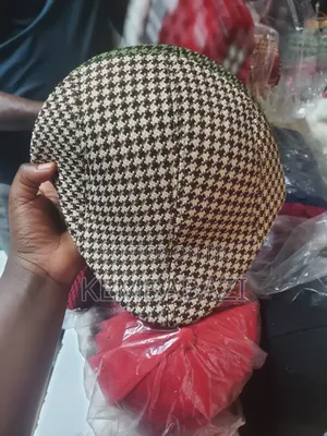 Men Kangaroo Caps