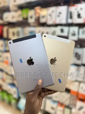 Apple iPad mini 4 64 GB Black