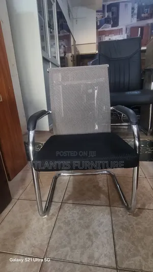 White Back Rest Visitors Chairs