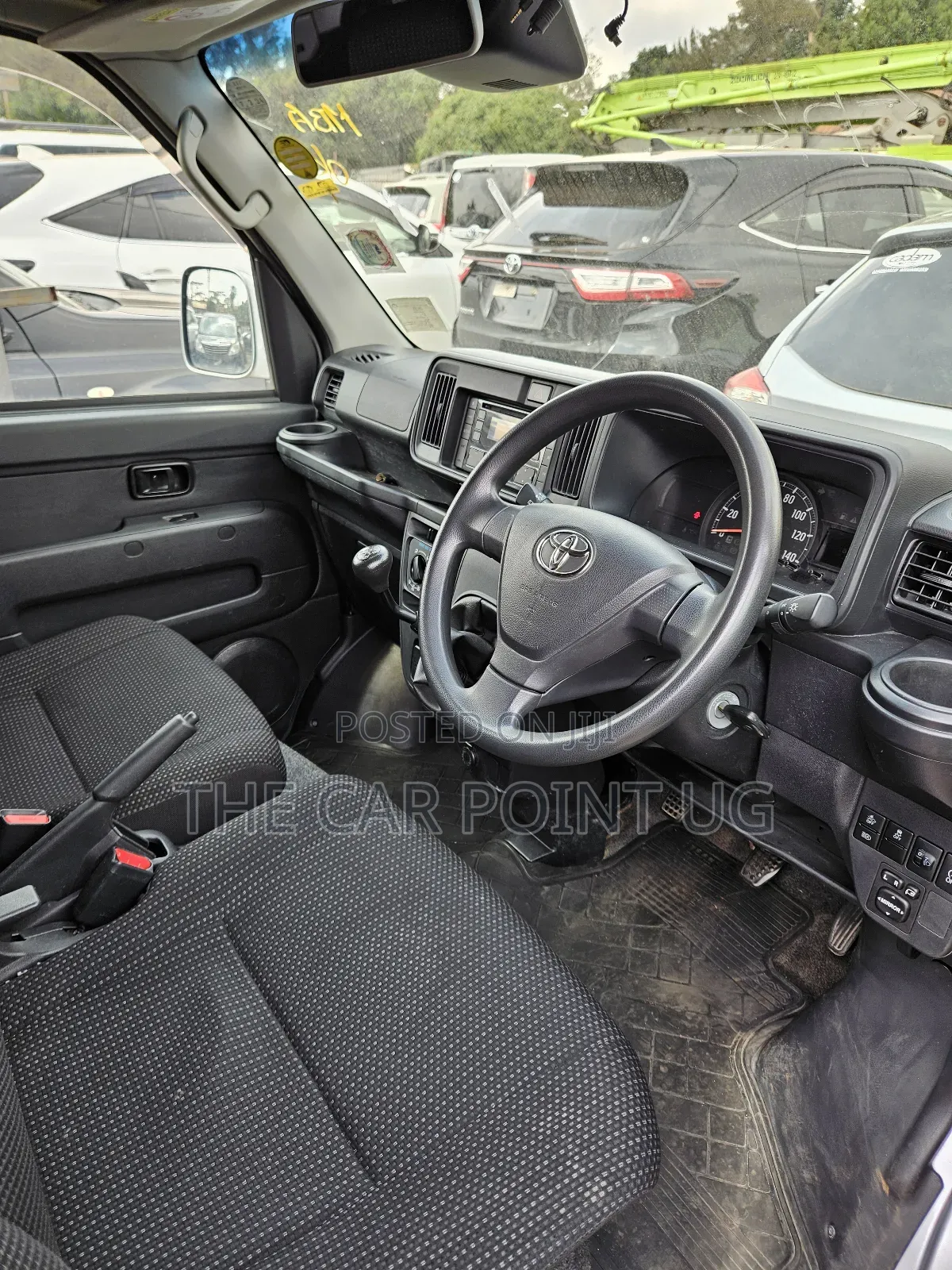 Toyota Pixis 2018 Silver