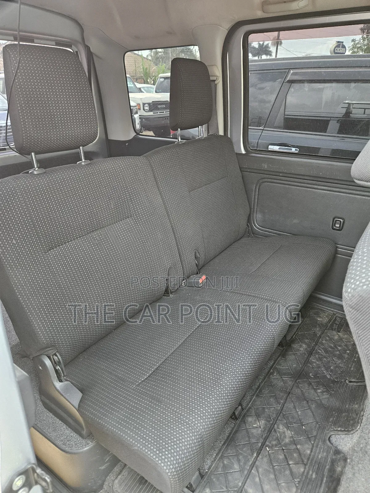 Toyota Pixis 2018 Silver