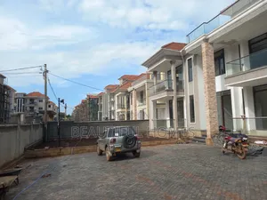 Furnished 6bdrm Duplex in Ntinda, Central Division for sale