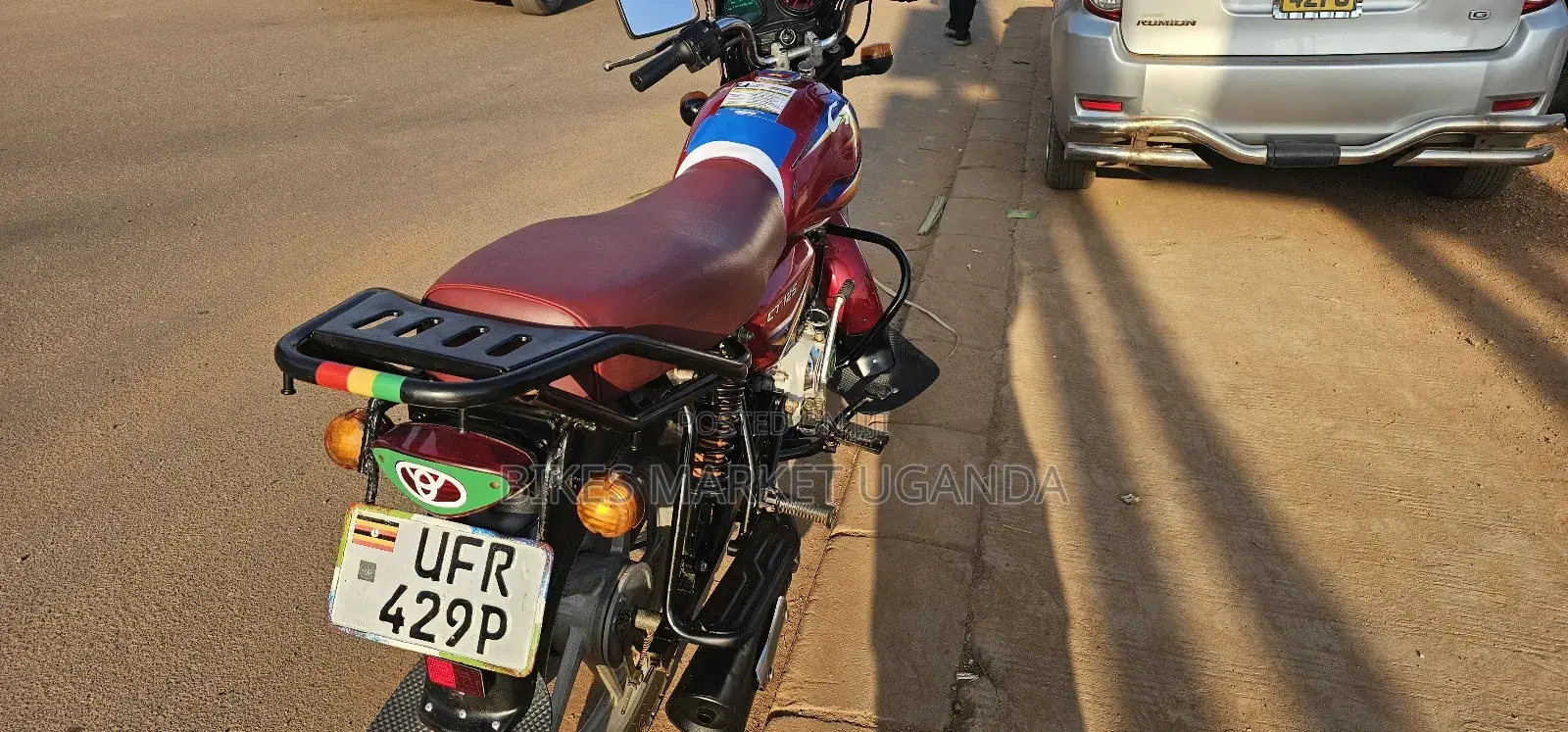 Bajaj CT 125X 2023 Red