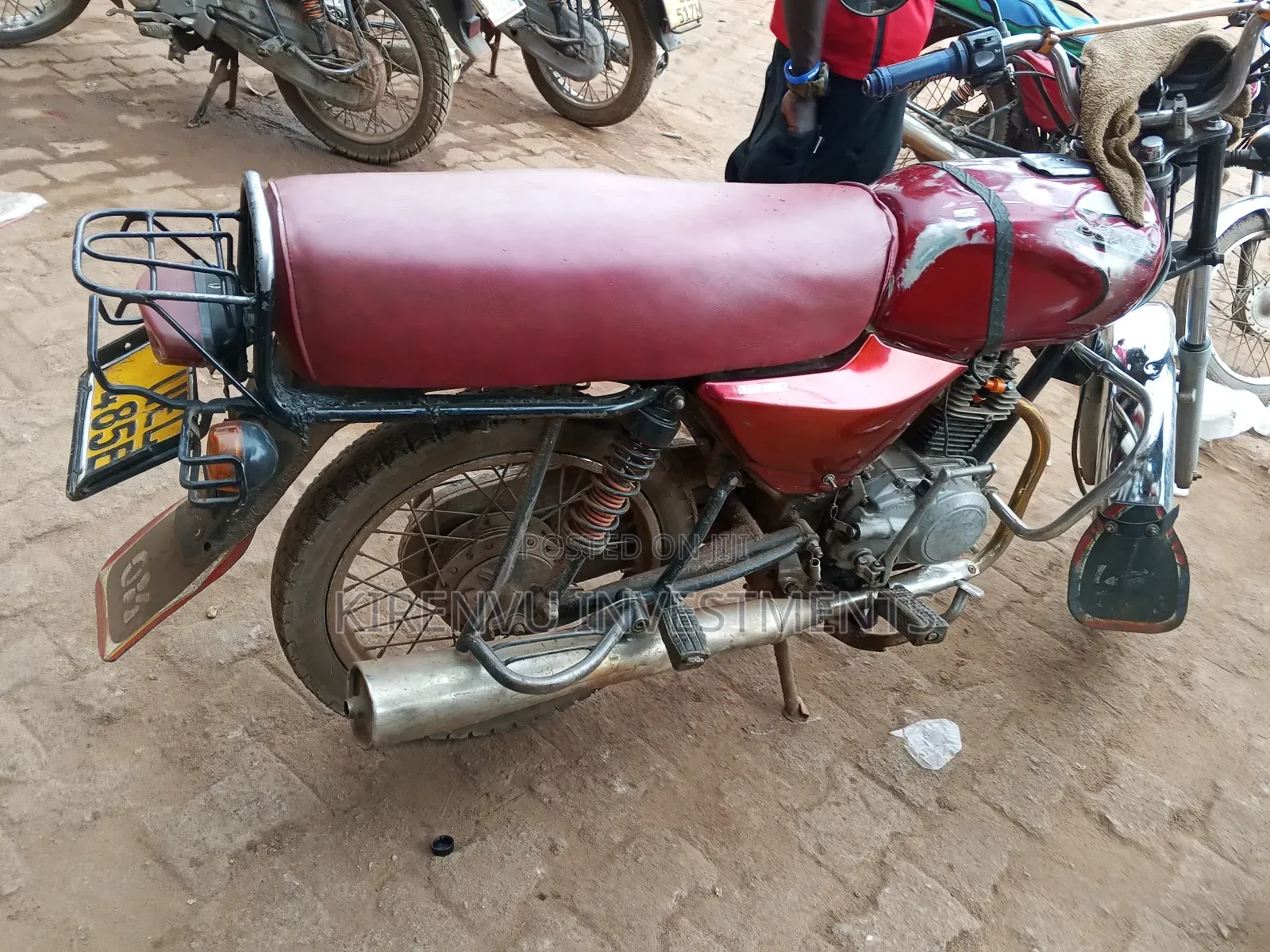 Bajaj Boxer 100 2017 Red